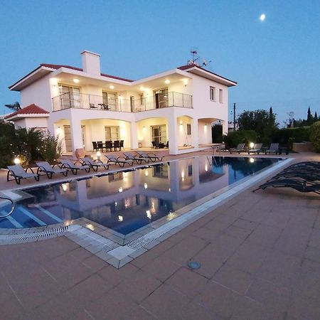 Orchard Blossom Private Villa With Pool Phrenaros Екстер'єр фото