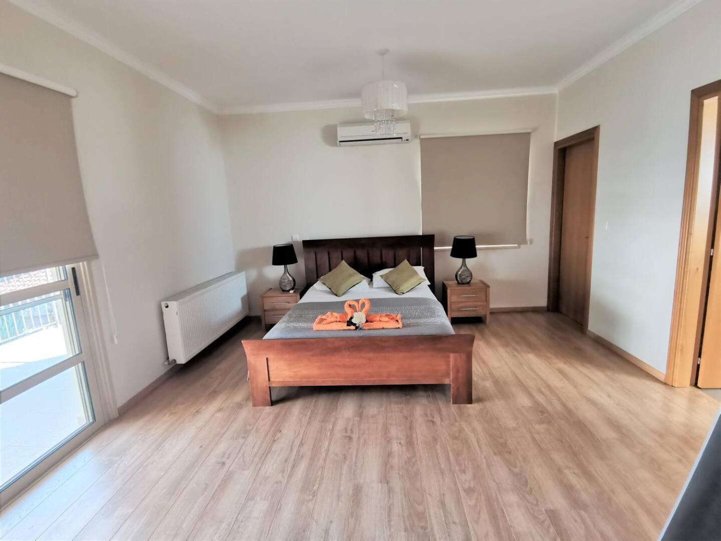 Orchard Blossom Private Villa With Pool Phrenaros Екстер'єр фото