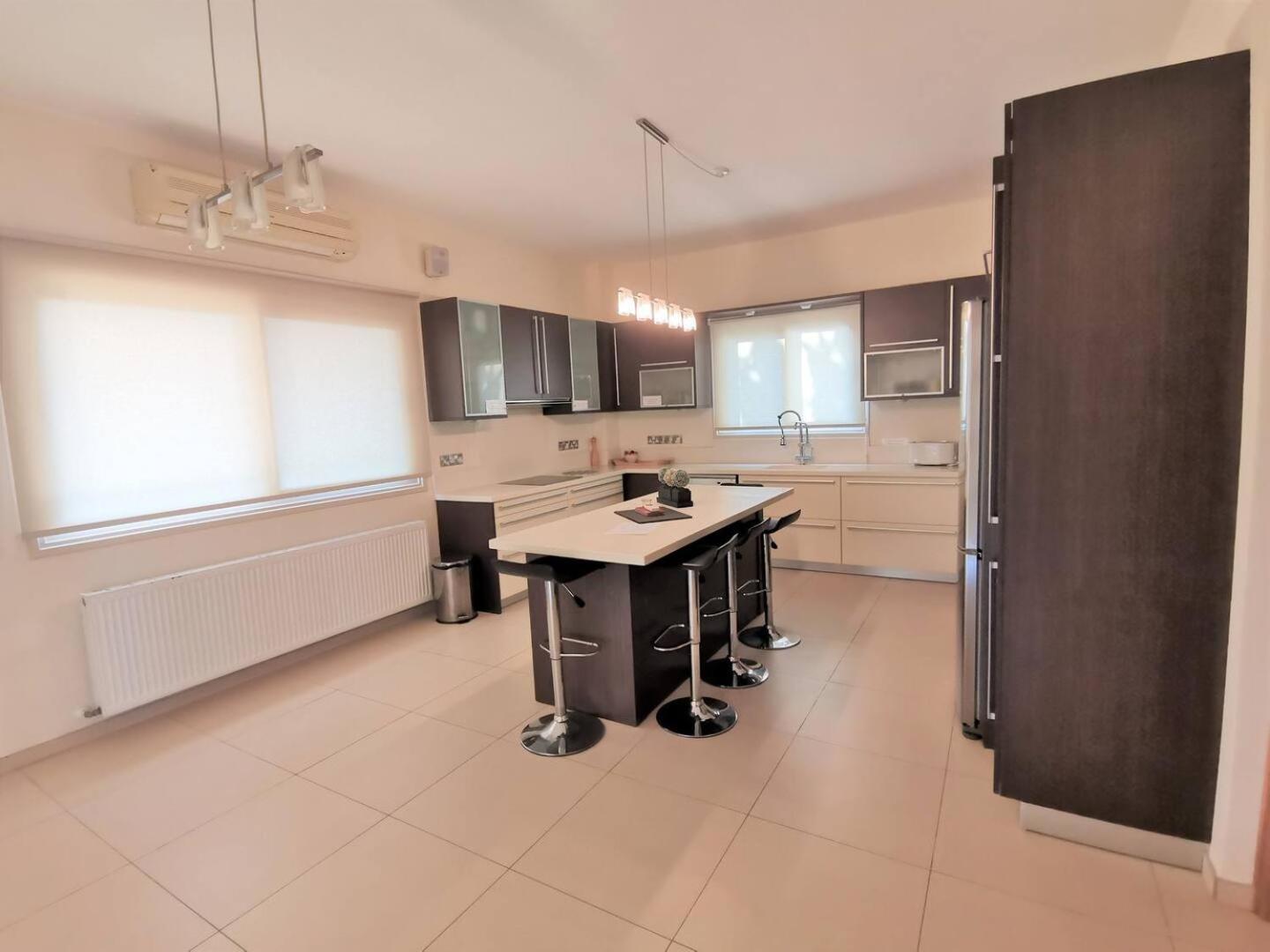 Orchard Blossom Private Villa With Pool Phrenaros Екстер'єр фото