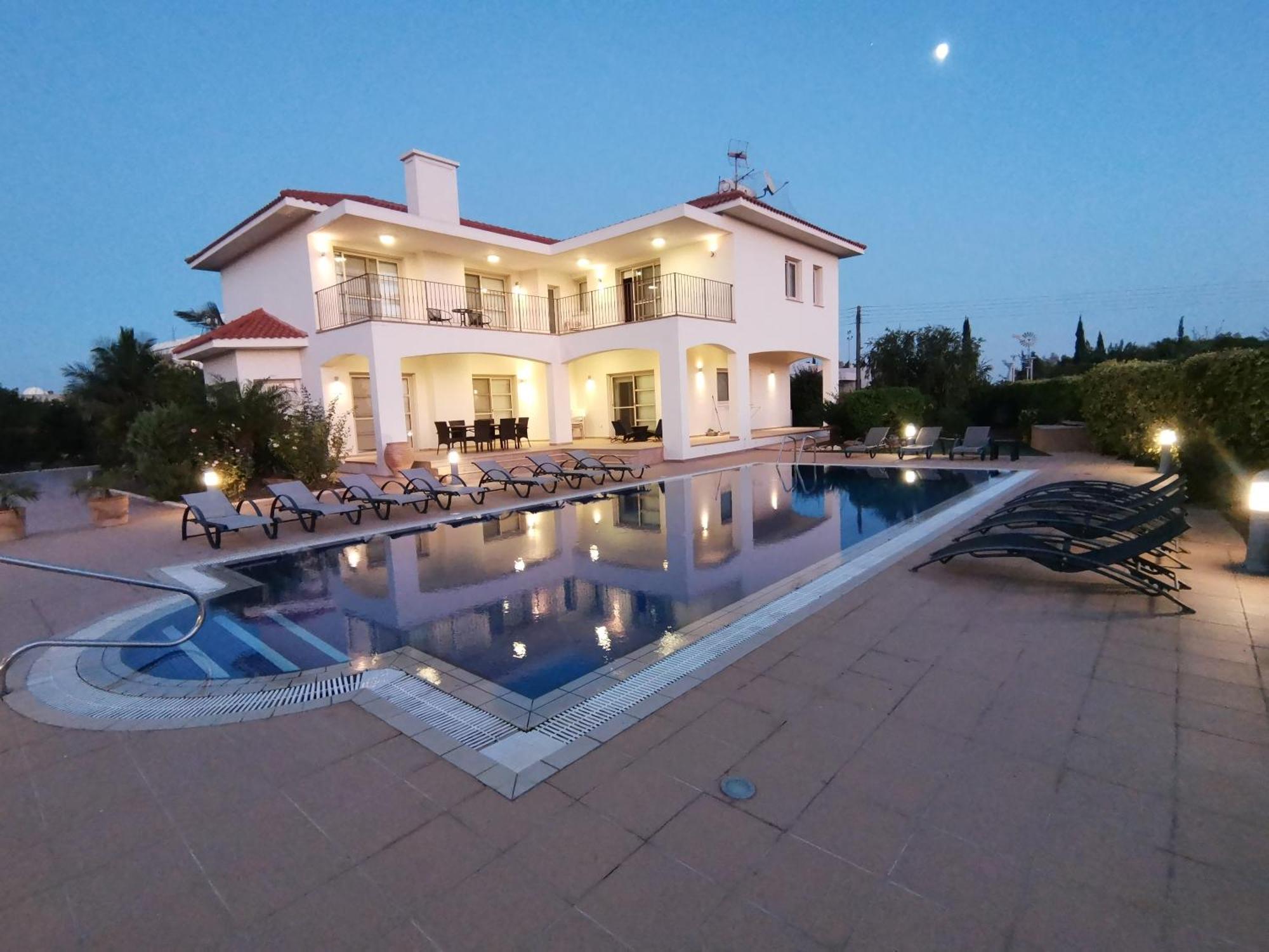 Orchard Blossom Private Villa With Pool Phrenaros Екстер'єр фото
