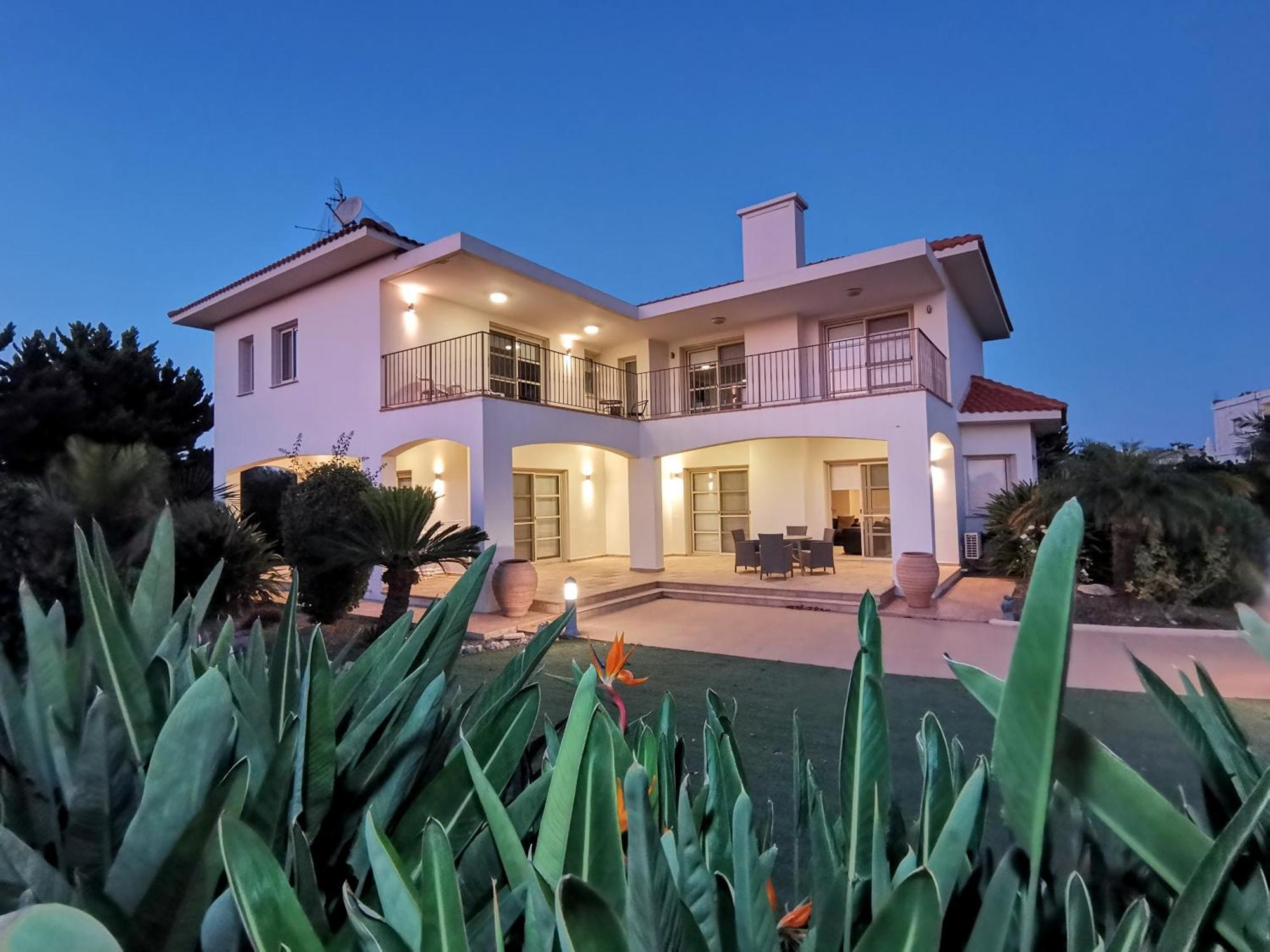 Orchard Blossom Private Villa With Pool Phrenaros Екстер'єр фото