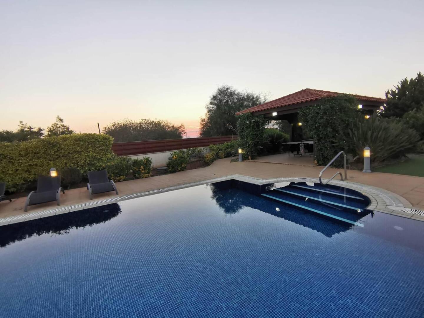 Orchard Blossom Private Villa With Pool Phrenaros Екстер'єр фото