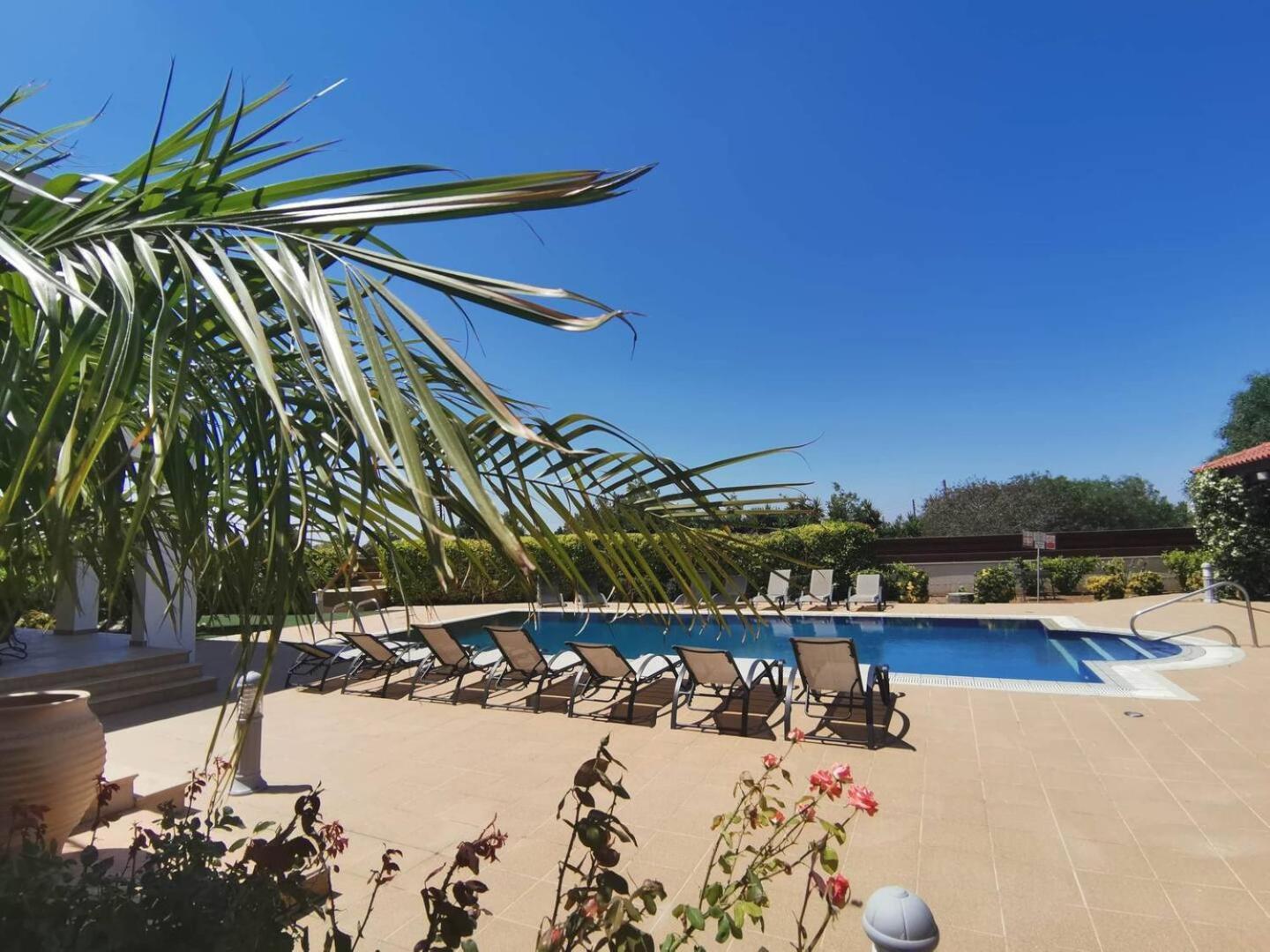 Orchard Blossom Private Villa With Pool Phrenaros Екстер'єр фото