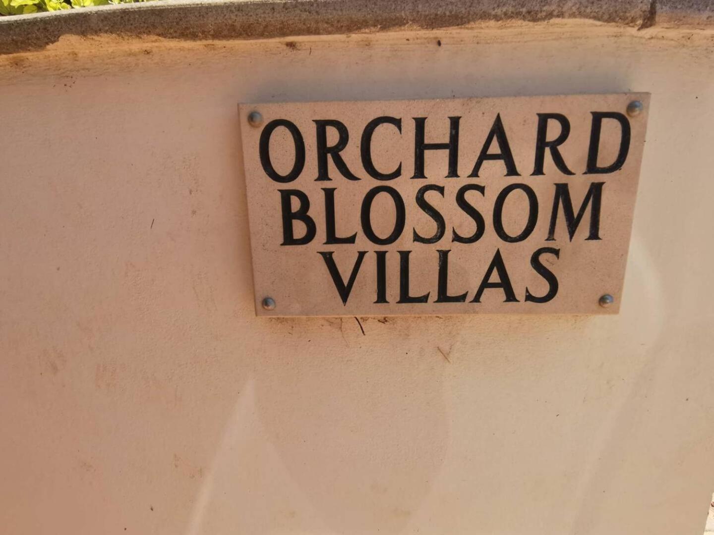 Orchard Blossom Private Villa With Pool Phrenaros Екстер'єр фото