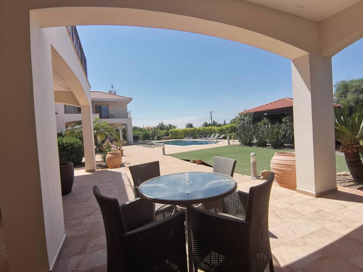 Orchard Blossom Private Villa With Pool Phrenaros Екстер'єр фото